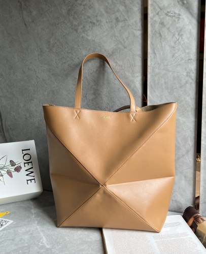 Puzzle Fold Tote In Shiny Calfskin“42*41*18CM”-0501=