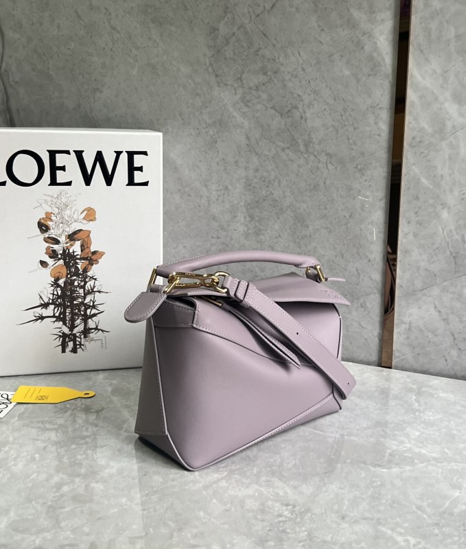 Puzzle Edge Bag In Soft Grained Calfskin“24*16.5*10.5CM”-009=