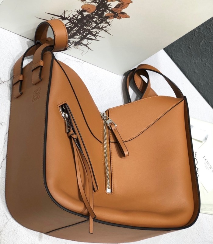 Small Hammock bag in classic calfskin“29*26*14CM”-057=