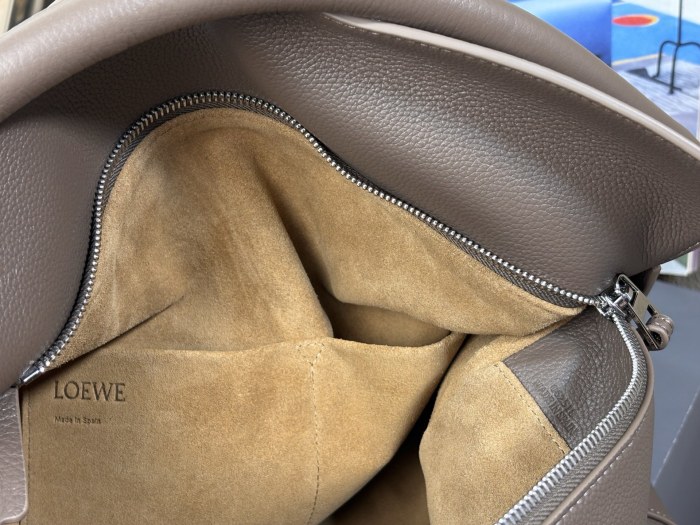 Large Puzzle Edge bag in grained calfskin“32.5*23.5*14.5CM”-0111=