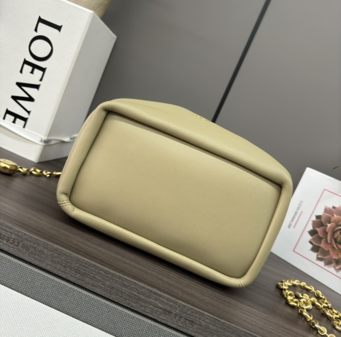 Squeeze Bag In Mellow Nappa Lambskin“29*24*10.5CM”-058=