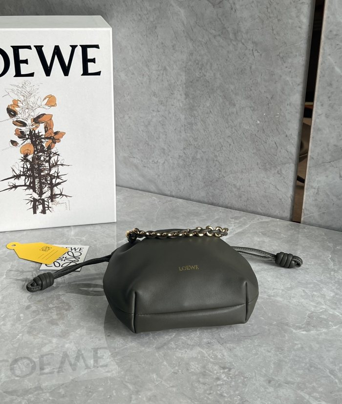 Flamenco Purse Bucket In Mellow Nappa Lambskin“23*17*5.5”-038=