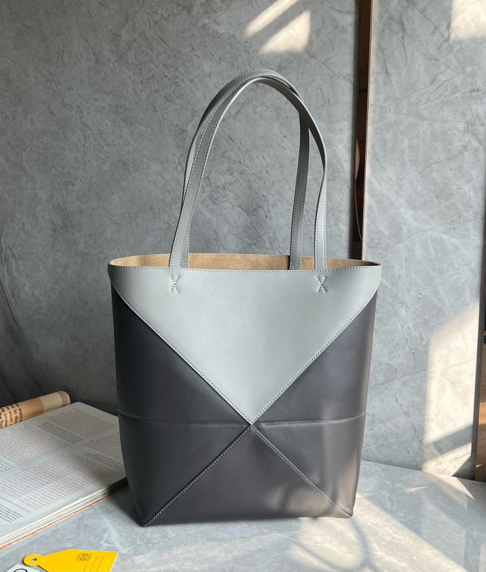 Puzzle Fold Tote In Shiny Calfskin“31.5*25.5*14.5CM”-058=