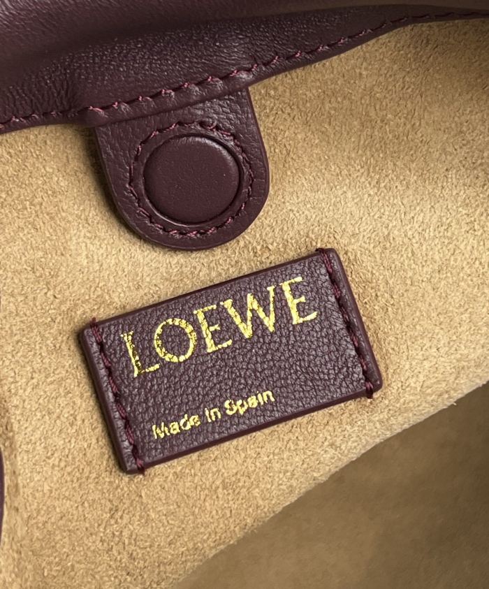 Flamenco Purse Bucket In Mellow Nappa Lambskin“23*17*5.5”-038=