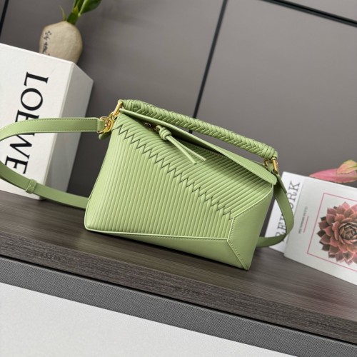 Puzzle Edge Bag In Soft Grained Calfskin“24*16.5*10.5CM”-009=
