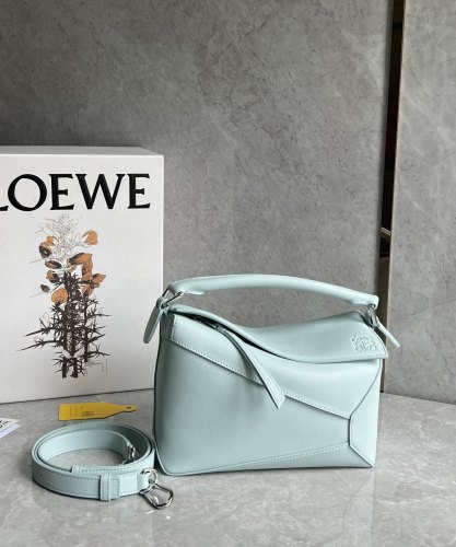 Puzzle Edge Bag In Soft Grained Calfskin“24*16.5*10.5CM”-009=