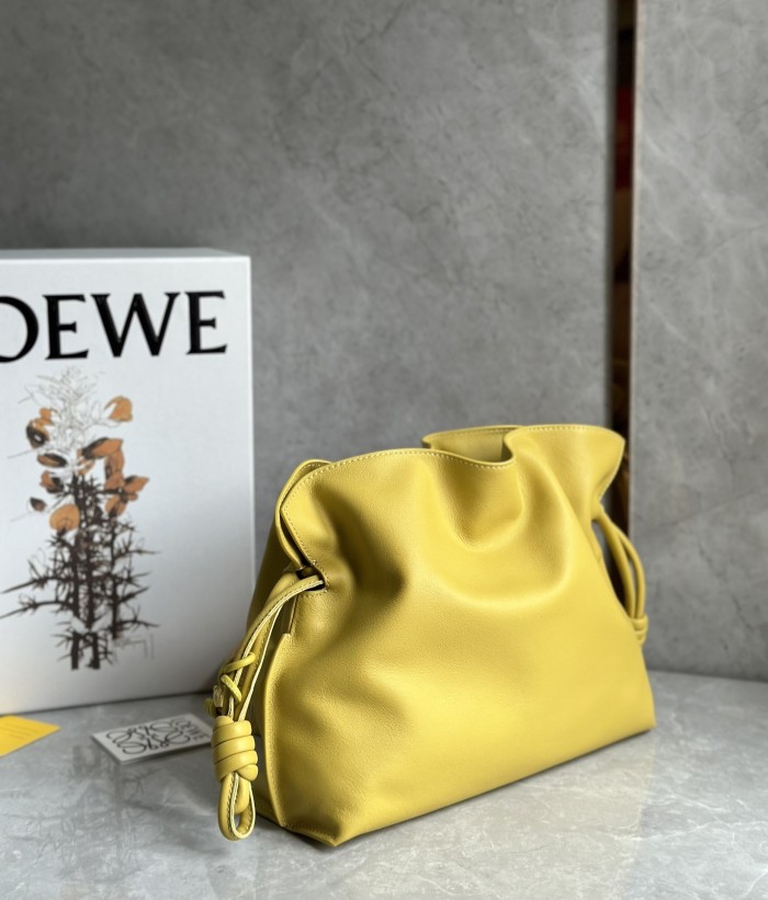 Mini Flamenco Clutch In Nappa Calfskin“30*24.5*10.5CM”-059=