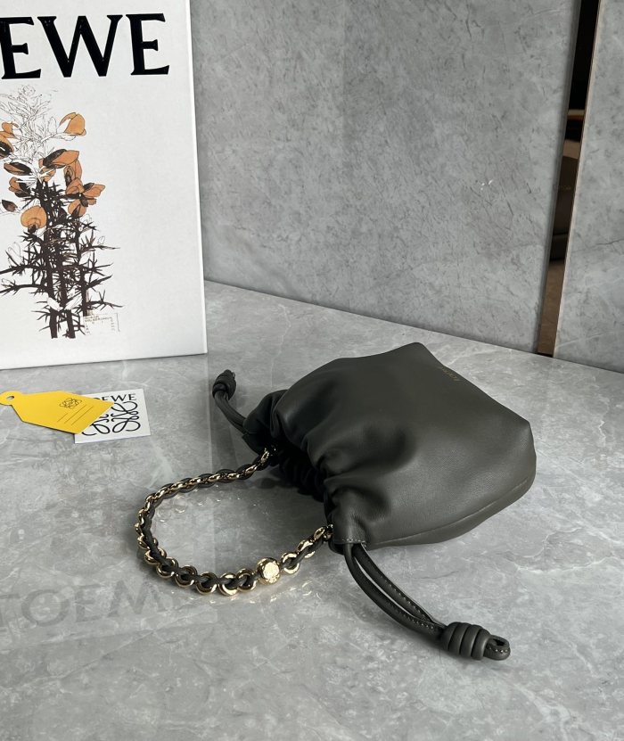 Flamenco Purse Bucket In Mellow Nappa Lambskin“23*17*5.5”-038=