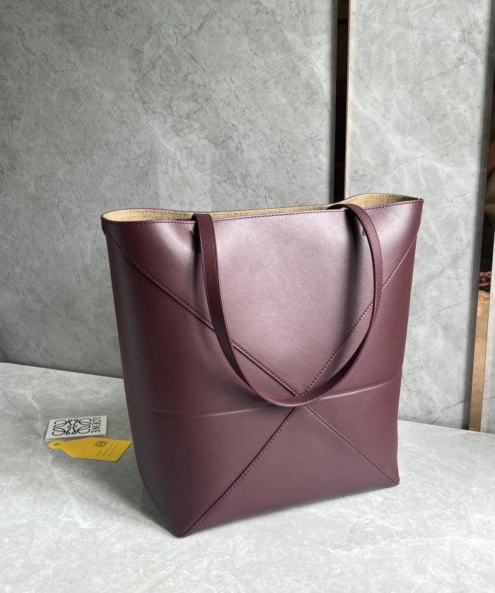 Puzzle Fold Tote In Shiny Calfskin“31.5*25.5*14.5CM”-058=