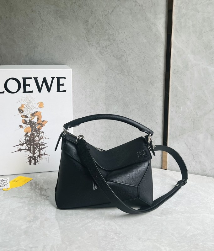 Puzzle Edge Bag In Soft Grained Calfskin“24*16.5*10.5CM”-009=