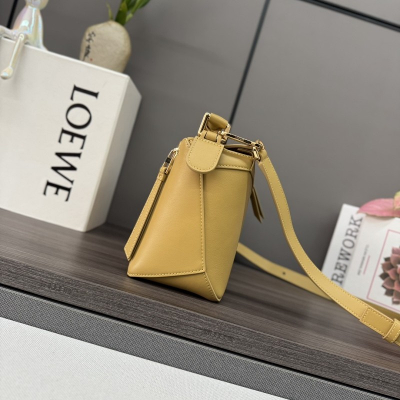 Puzzle Edge Bag In Soft Grained Calfskin“24*16.5*10.5CM”-009=