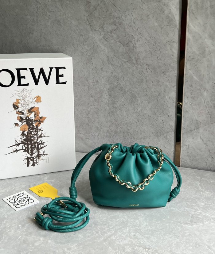 Flamenco Purse Bucket In Mellow Nappa Lambskin“23*17*5.5”-038=
