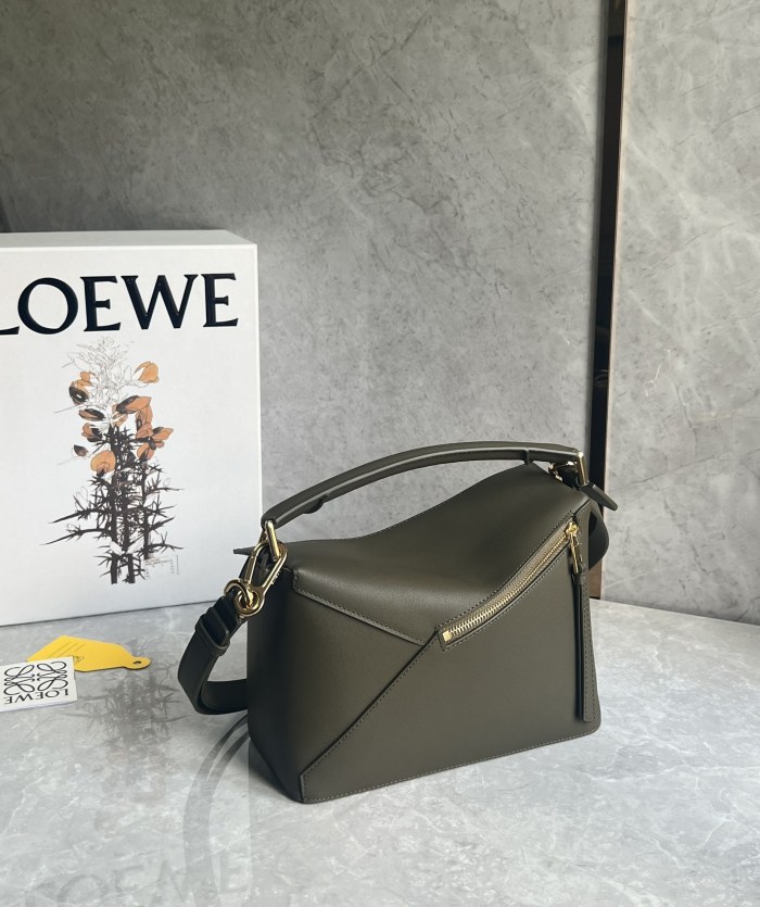 Puzzle Edge Bag In Soft Grained Calfskin“24*16.5*10.5CM”-009=