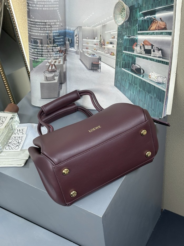 Small Madrid bag in smooth calfskin“23.5*19*10CM”-009=