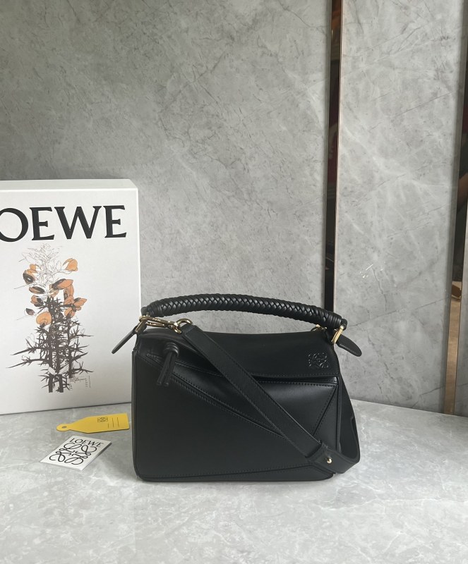 Puzzle Edge Bag In Soft Grained Calfskin“24*16.5*10.5CM”-009=