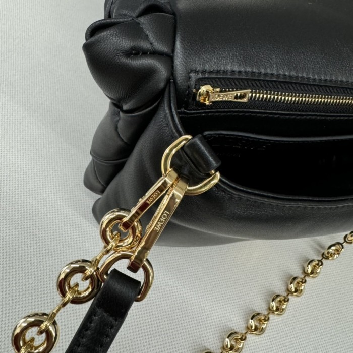 Goya Puffer Bag In Pleated Shiny Nappa Lambskin“23*17*9CM”-0021=