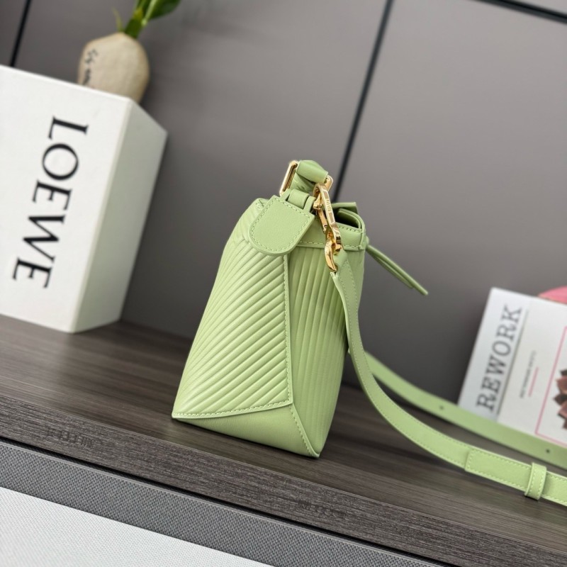 Puzzle Edge Bag In Soft Grained Calfskin“24*16.5*10.5CM”-009=