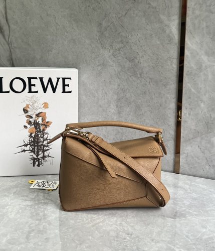 Puzzle Edge Bag In Soft Grained Calfskin“24*16.5*10.5CM”-009=