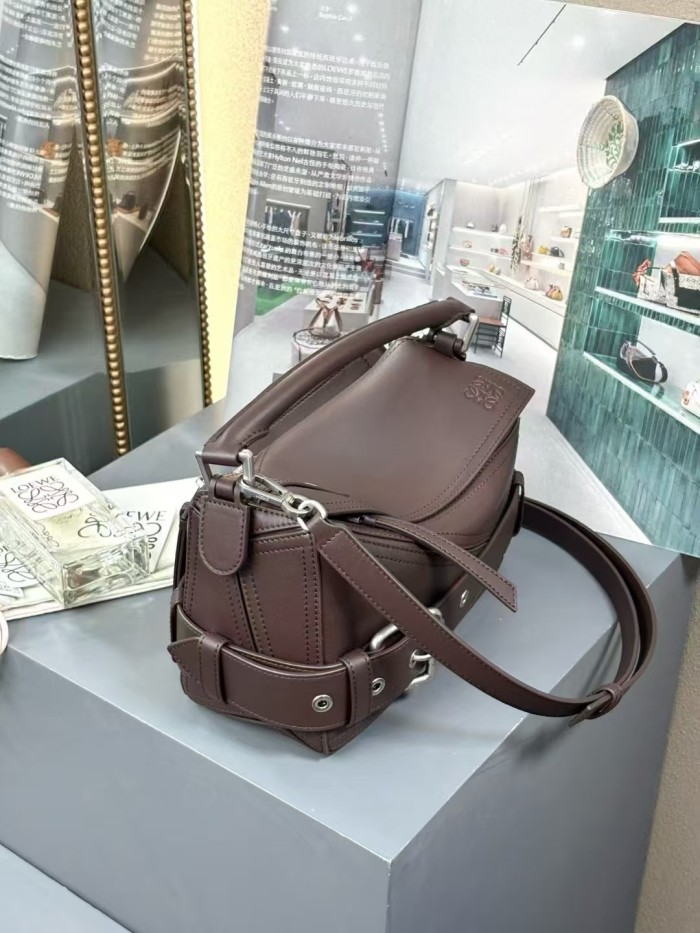 Small Puzzle Biker bag in shiny calfskin“24*16*10CM”-038=