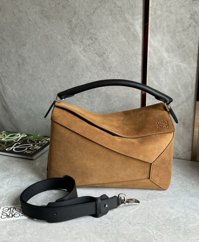 Puzzle Edge Bag In Soft Calfskin“33*21*17CM”-069=