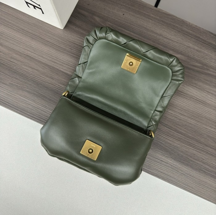 Goya Puffer Bagin Pleated Shiny Nappa Lambskin“20*13*6CM”-039=