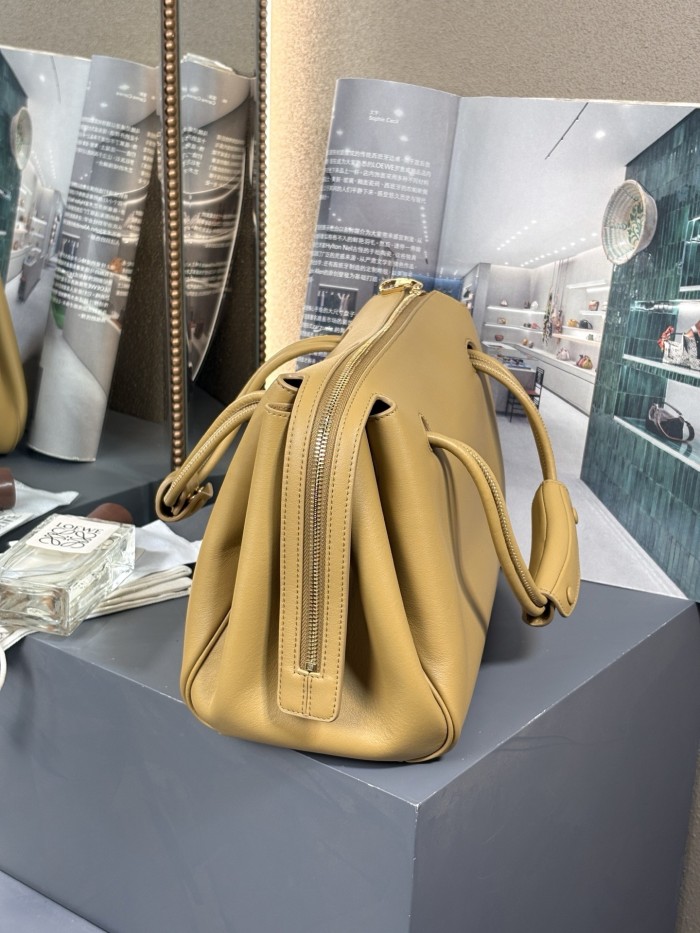 Medium Madrid bag in smooth calfskin“28.5*23*11CM”-089=