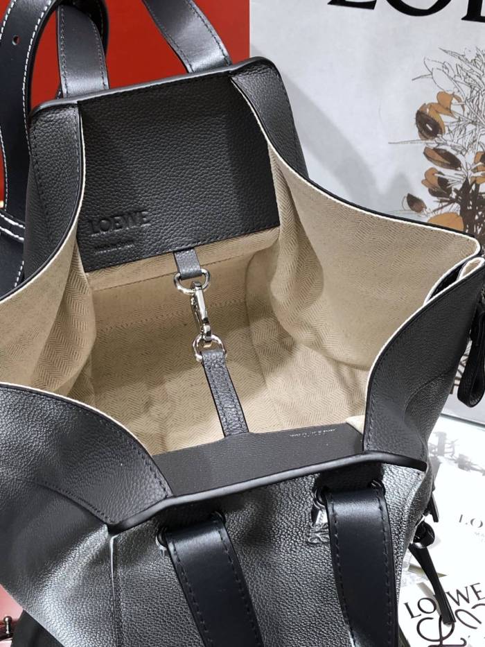 Small Hammock bag in soft grained calfskin“29*26*14CM”-057=