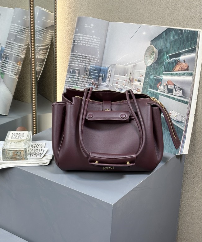 Small Madrid bag in smooth calfskin“23.5*19*10CM”-009=