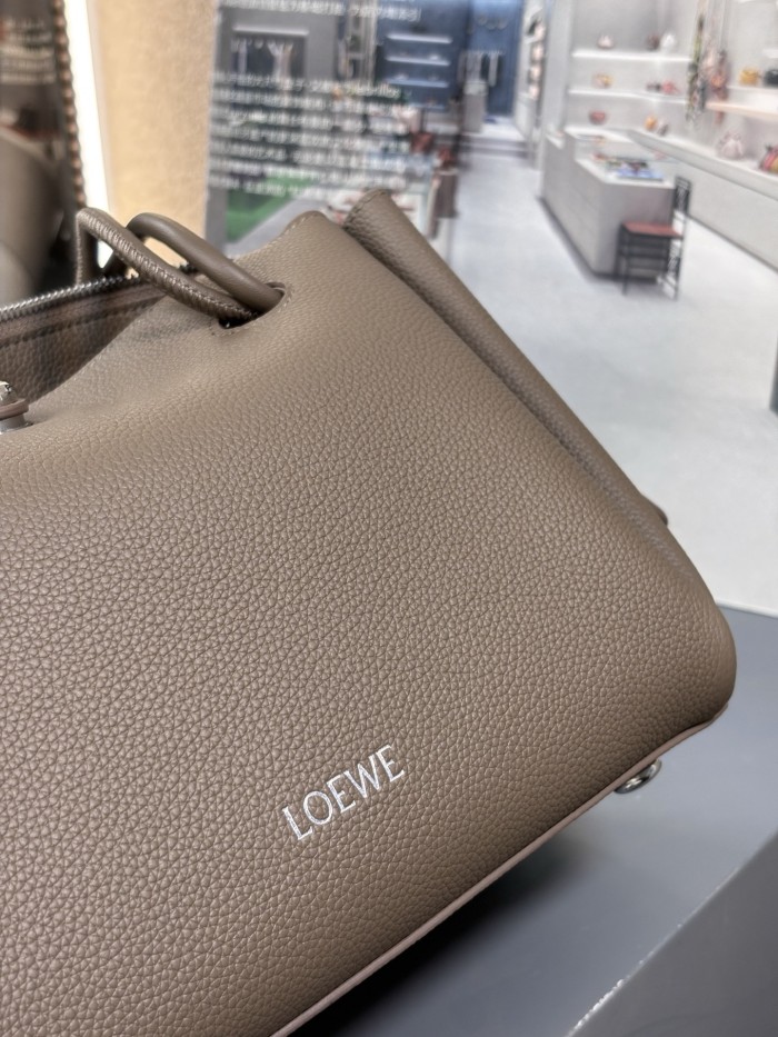 Medium Madrid bag in supple calfskin“28.5*23*11CM”-089=