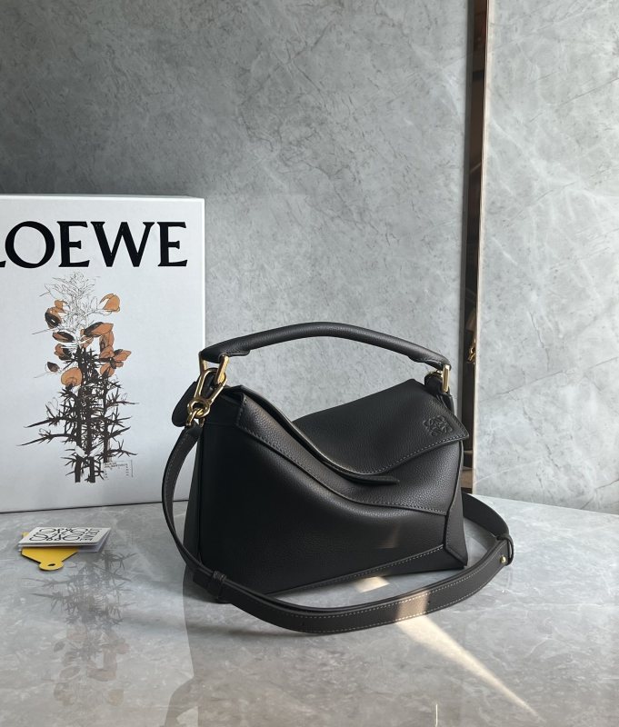 Puzzle Edge Bag In Soft Grained Calfskin“24*16.5*10.5CM”-009=