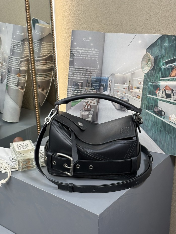 Small Puzzle Biker bag in shiny calfskin“24*16*10CM”-038=