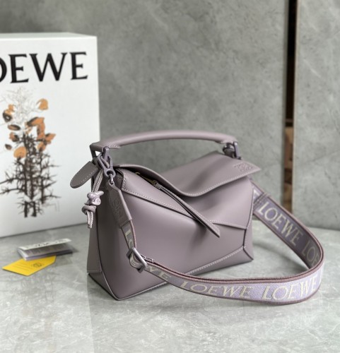 Puzzle Edge Bag In Soft Grained Calfskin“24*16.5*10.5CM”-089=