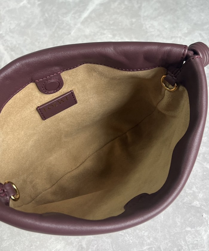 Flamenco Purse Bucket In Mellow Nappa Lambskin“23*17*5.5”-038=