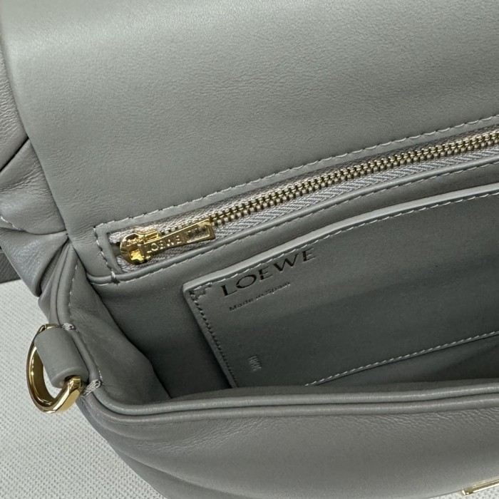 Goya Puffer Bag In Pleated Shiny Nappa Lambskin“23*17*9CM”-0021=
