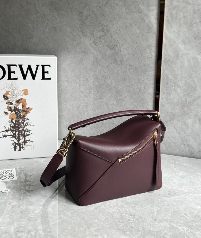 Puzzle Edge Bag In Soft Grained Calfskin“24*16.5*10.5CM”-009=