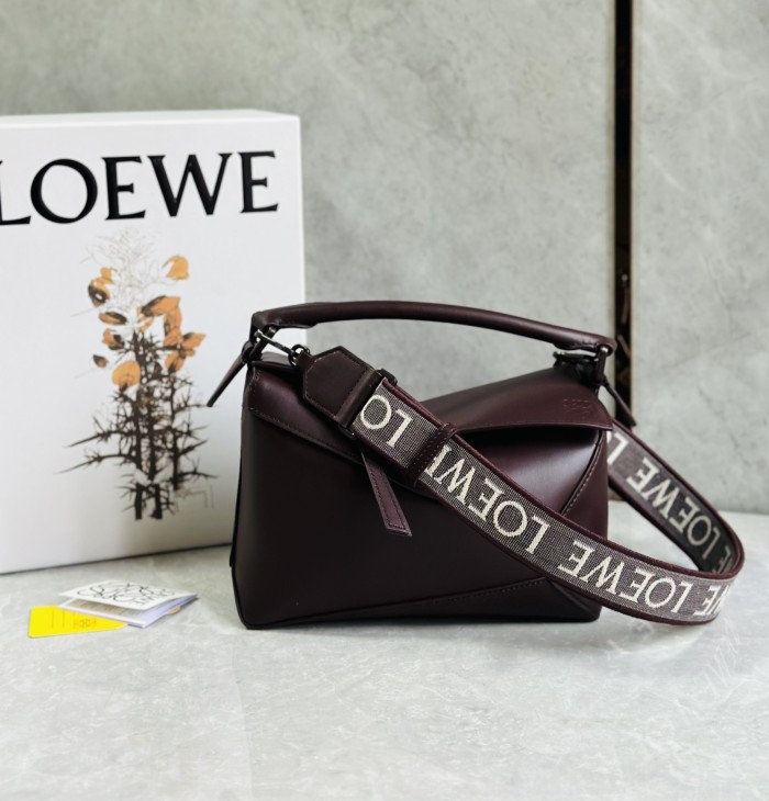 Puzzle Edge Bag In Soft Grained Calfskin“24*16.5*10.5CM”-089=