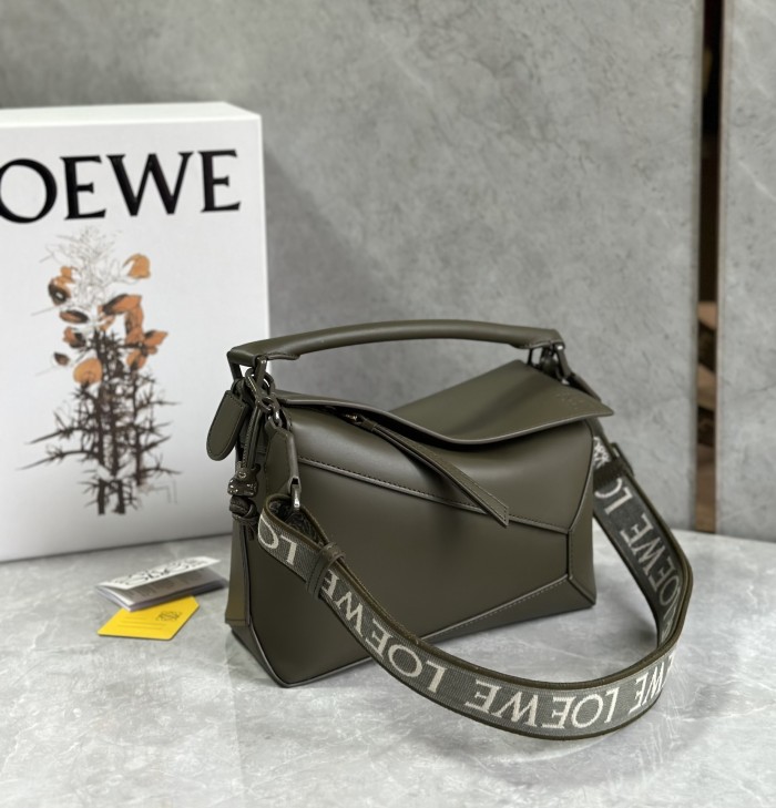 Puzzle Edge Bag In Soft Grained Calfskin“24*16.5*10.5CM”-089=