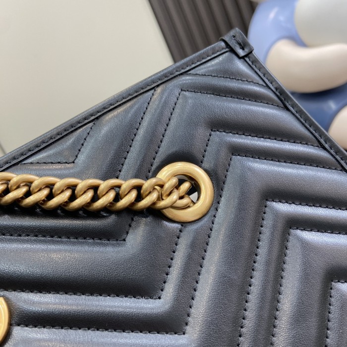 GG Marmon Chain Totet “34*28*12.5CM” 047