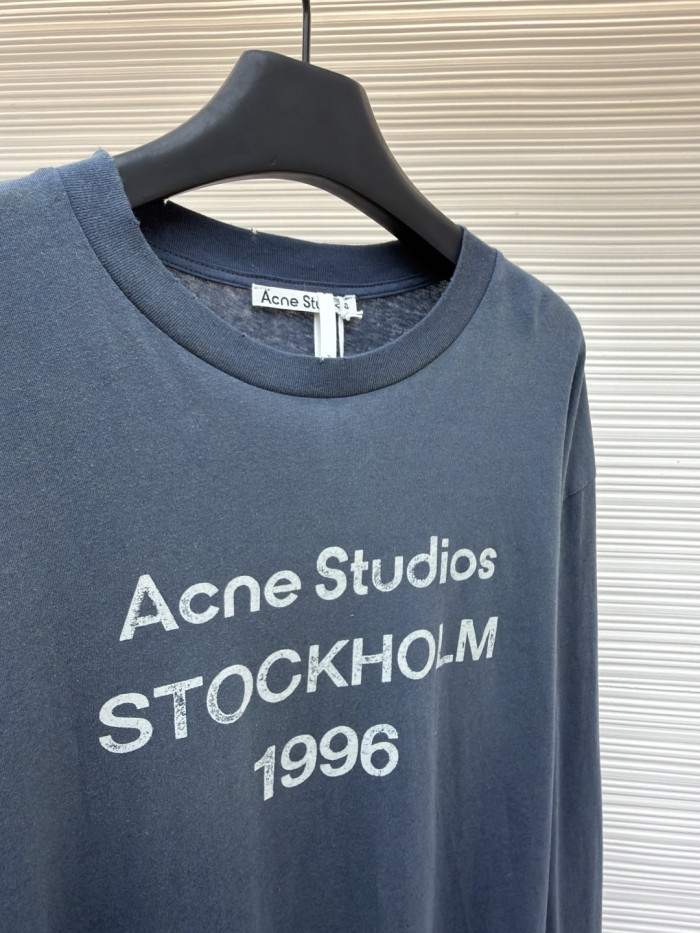 LONG TEES