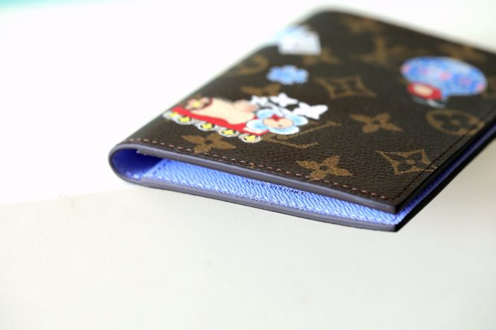 Passport Cover ”14*10*2.5CM“  081