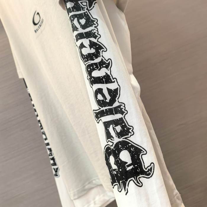 LONG TEES