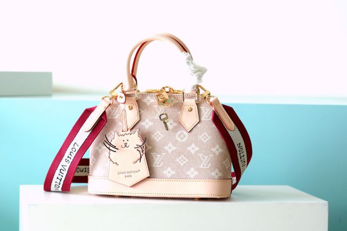 PM Alma BB Shoulder Bag “23.5*17.5*11.5CM” 006