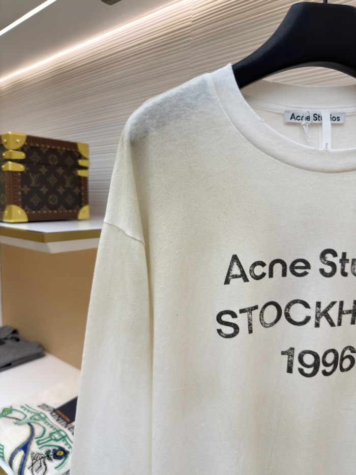 LONG TEES