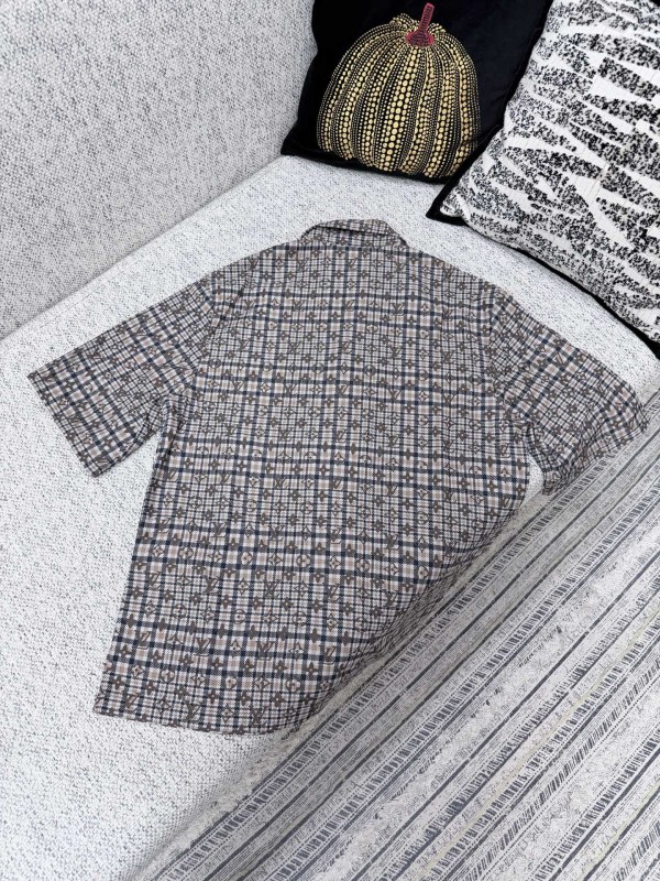 SHIRTS