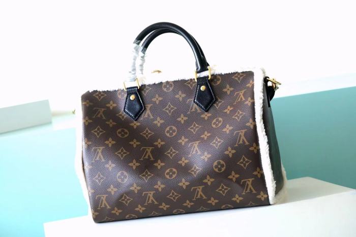 Speedy Soft 30 Teddy “30*21*7CM” 056