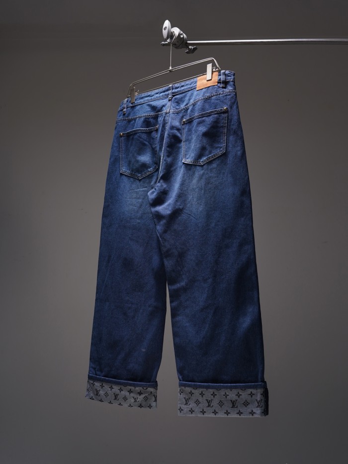 TROUSERS