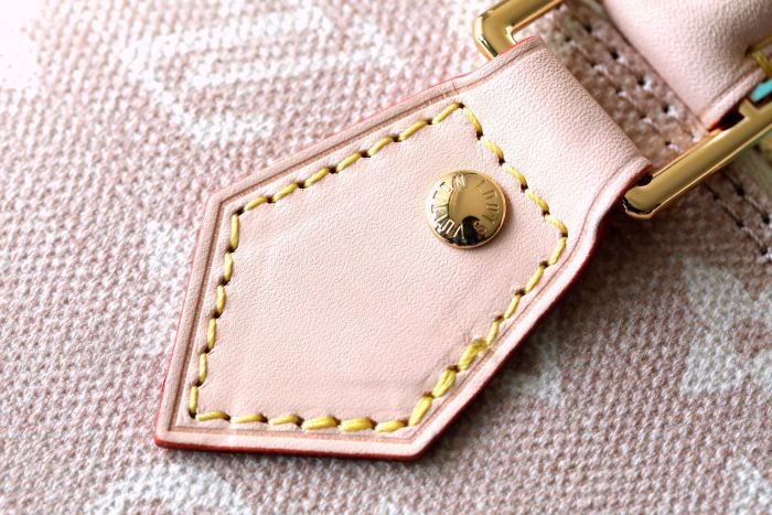 PM Alma BB Shoulder Bag “23.5*17.5*11.5CM” 006
