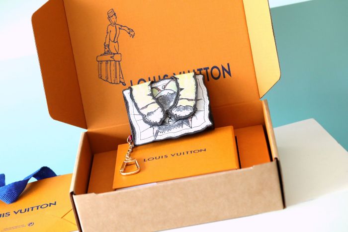 With Grace Coddington “10.5*8*1CM” 092