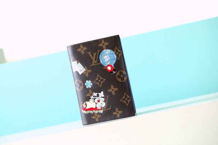 Passport Cover ”14*10*2.5CM“  081