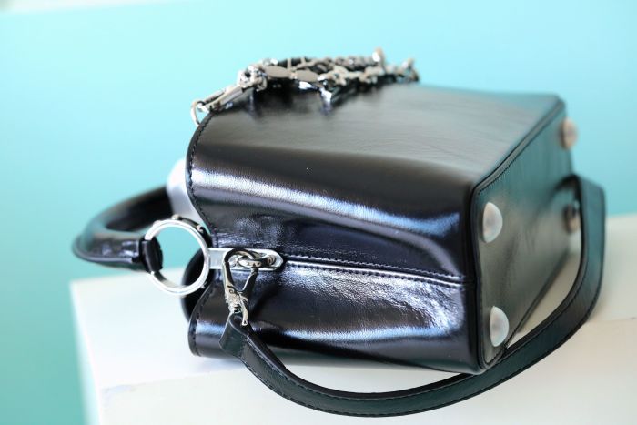 Capucines East West Mini “22*12*8CM” 0521